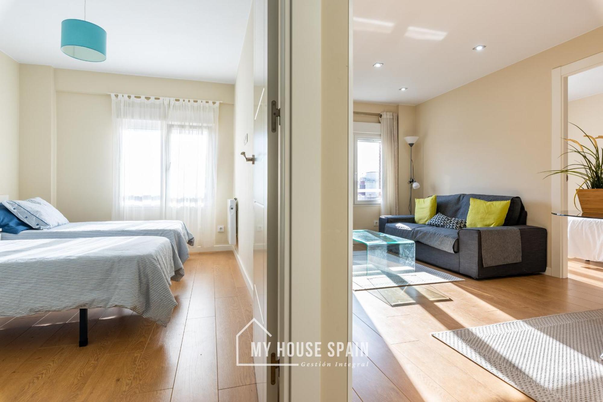 Myhousespain - Radiante Piso Junto A La Playa Gijón Extérieur photo