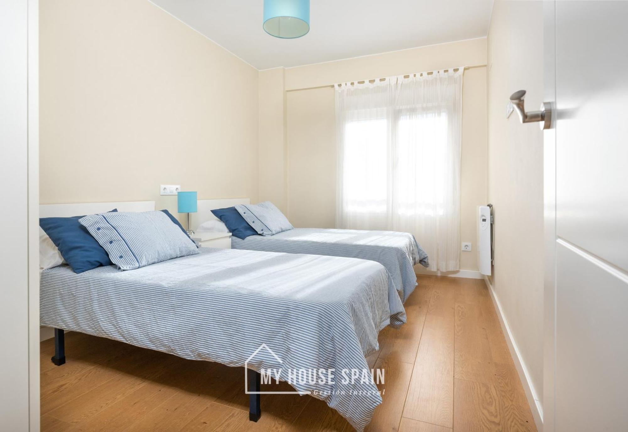 Myhousespain - Radiante Piso Junto A La Playa Gijón Extérieur photo